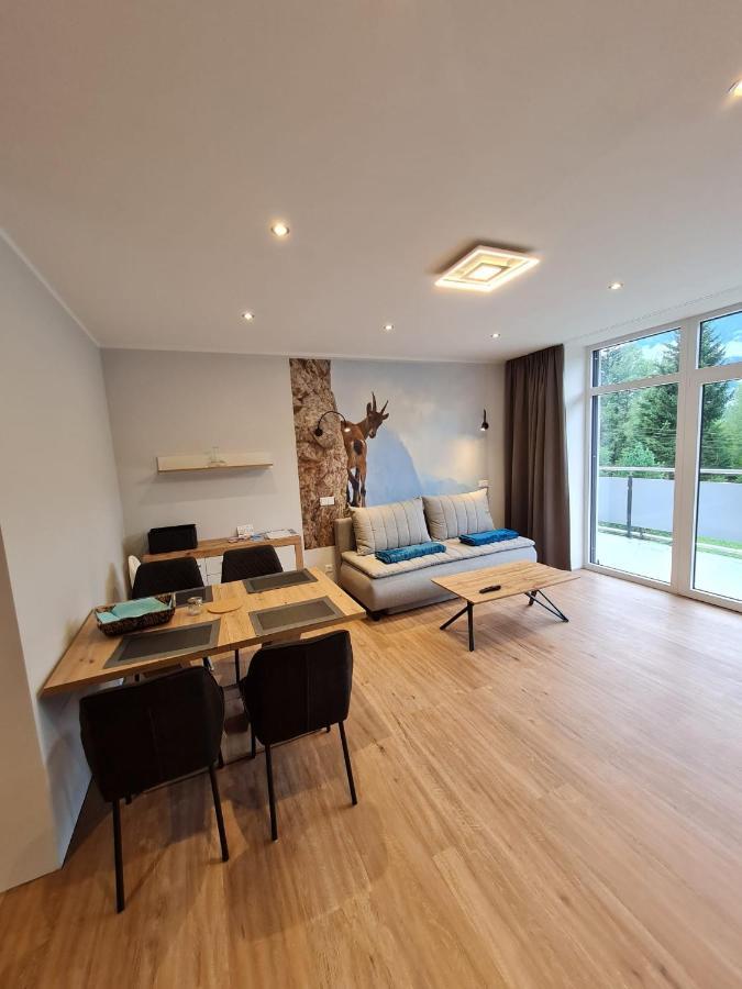 Ferienapartments Bensch - Haus Reiskofel Reisach المظهر الخارجي الصورة